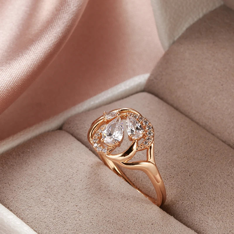 White Shiny Natural Zircon Rose Gold Zircon Teardrop Ring